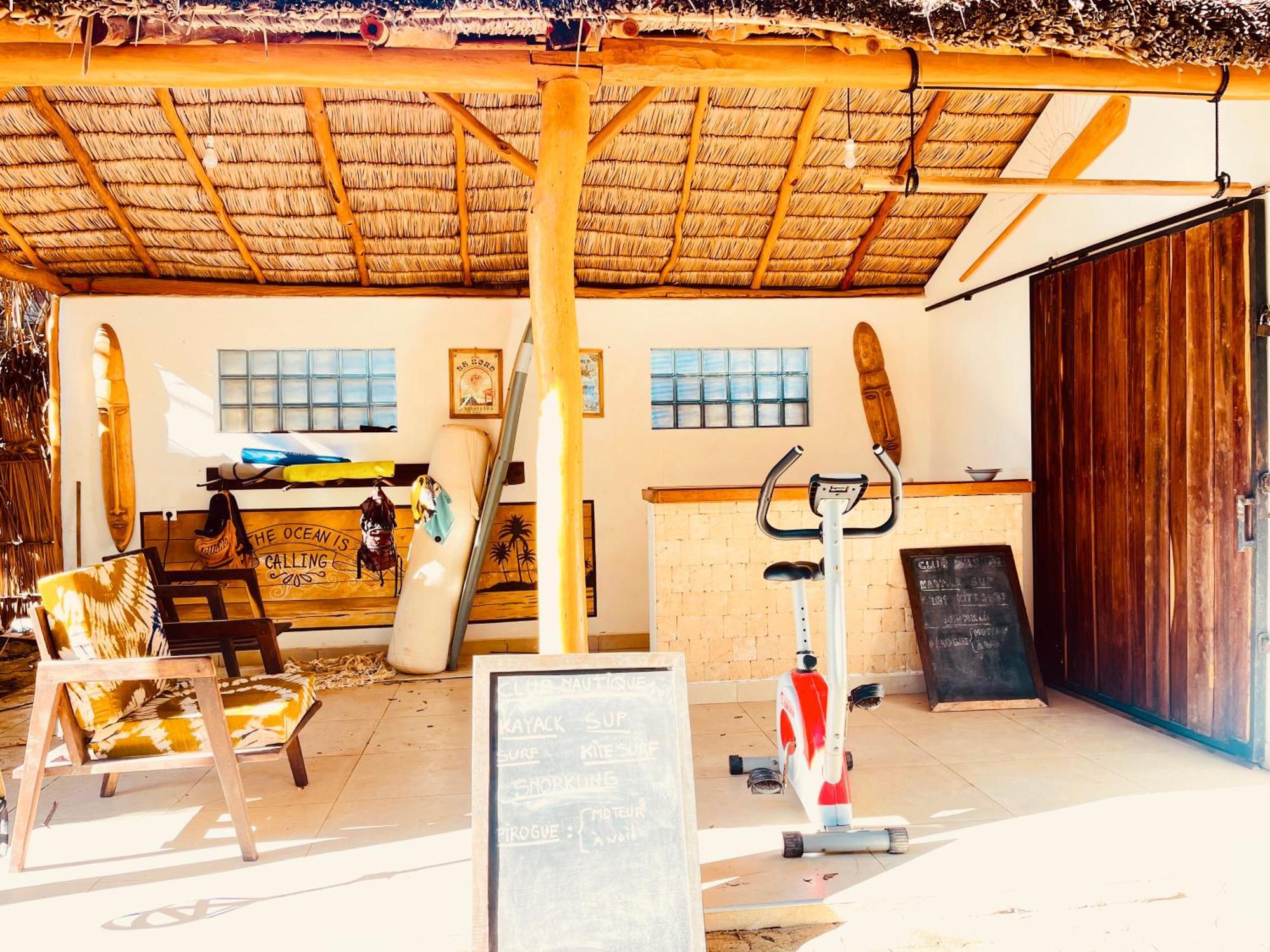 Vovo Telo Lodge Toliara Extérieur photo