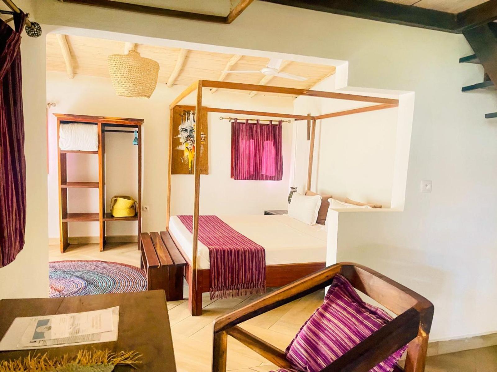 Vovo Telo Lodge Toliara Extérieur photo